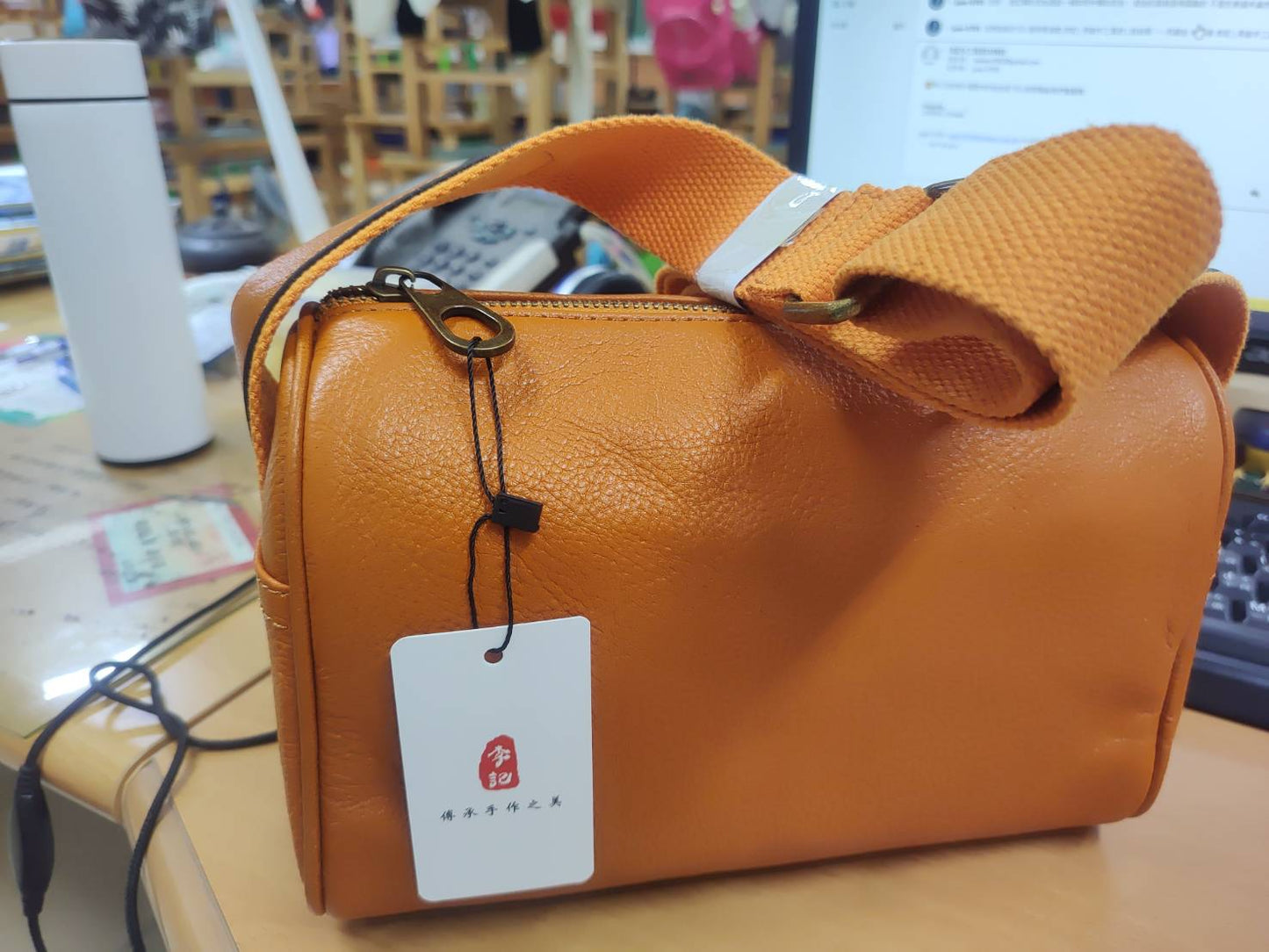 Li Ji | Original handmade leather | High-end pillow bag No. 7215