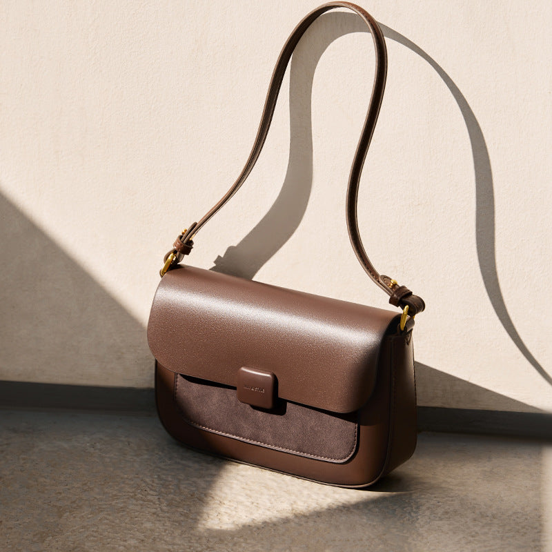 李記 | 原創手工真皮 | 小總設計感が飾ら小方包41026號