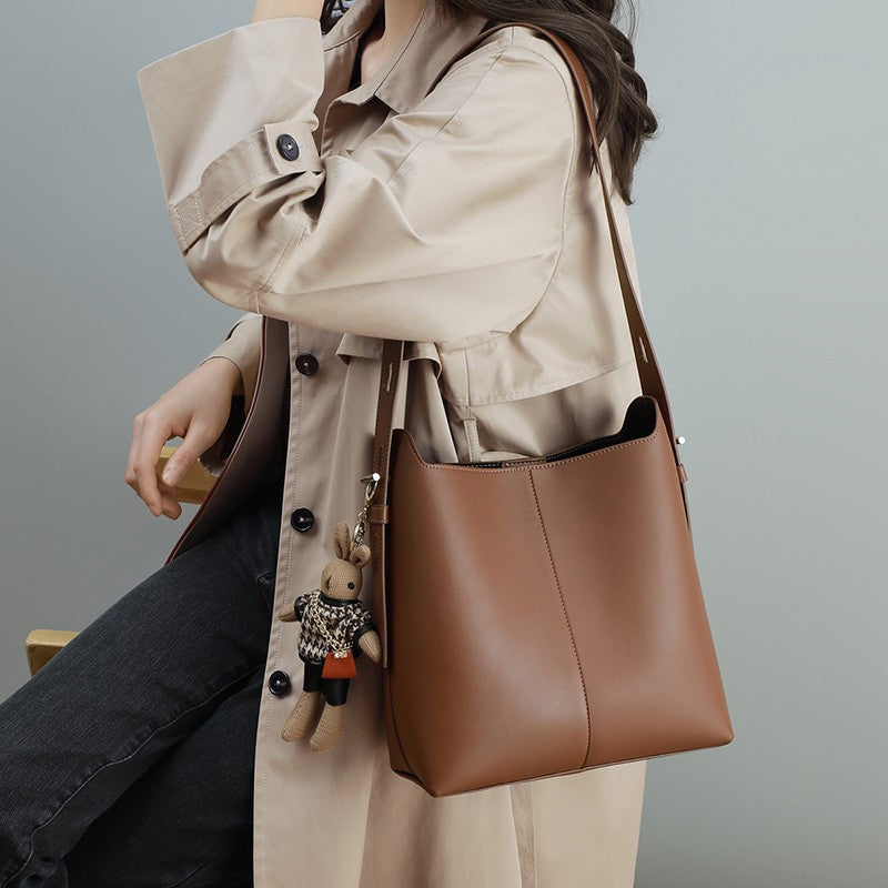 李記 | 原創手工真皮 | 扁桶型~厚實韌性大の水桶包5345號