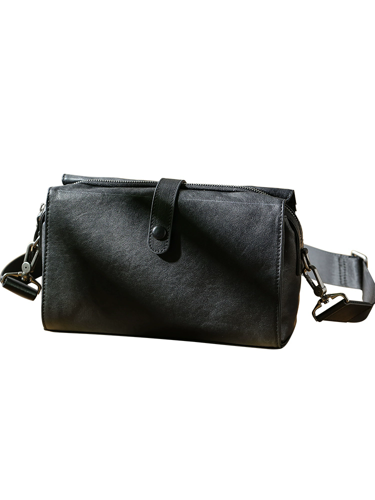 李記 | 原創手工真皮 | 實用多機能の斜唄包81670號