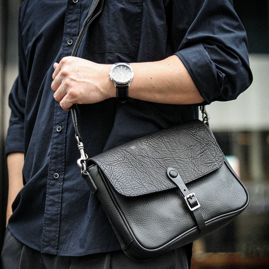 李記 | 原創手工真皮 | 自帶天然復古粗獷質感の郵差包A8291號