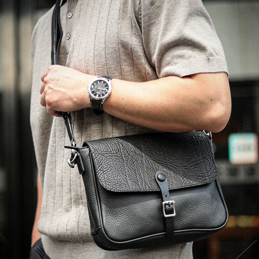 李記 | 原創手工真皮 | 自帶天然復古粗獷質感の郵差包A8291號