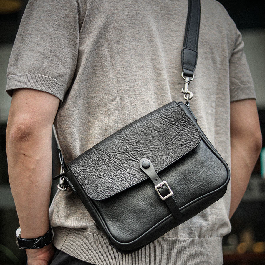 李記 | 原創手工真皮 | 自帶天然復古粗獷質感の郵差包A8291號