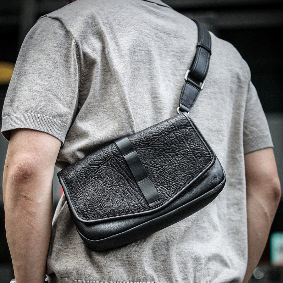 李記 | 原創手工真皮 | 【硬核视觉】小众背包A8292號