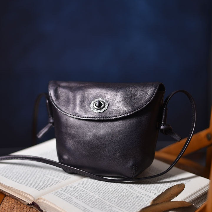 Li Ji | Original handmade leather | Xia's lightweight multi-compartment small bag No. E1019