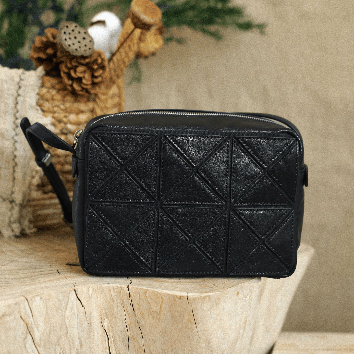 李記 | 原創手工真皮 | 菱格子図形の精緻小方包JX8157號