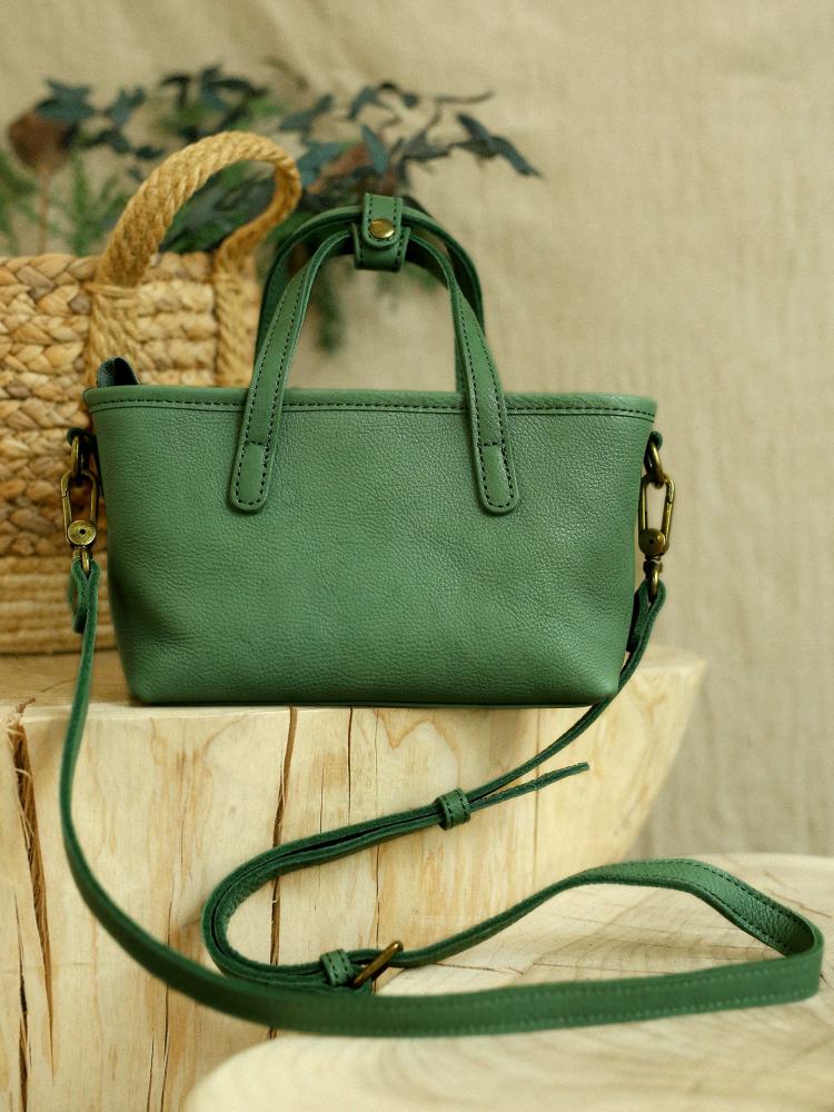 李記 | 原創手工真皮 | 水洗工藝い鞣製の斜唄包K80135號