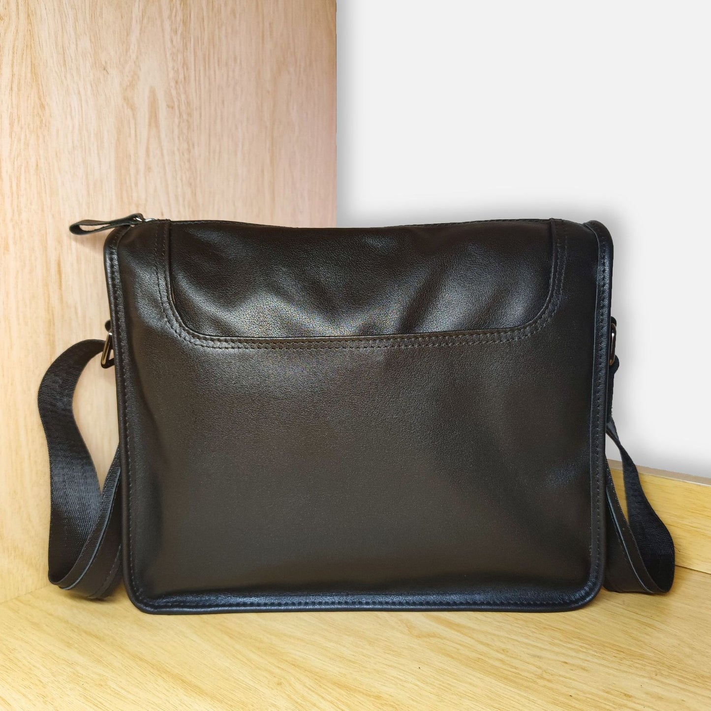 李記 | 原創手工真皮 | 商務首選の斜唄包L-003號