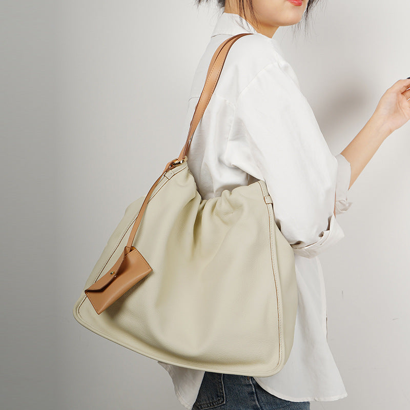 李記 | 原創手工真皮 | 線が流暢で休閒風の強い托特包M7910號