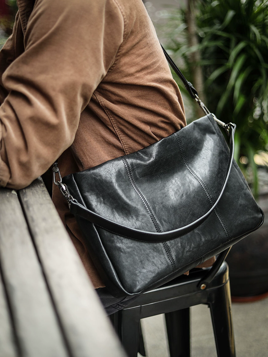 李記 | 原創手工真皮 | 簡約又絲毫不沉悶の通勤包ls8227號