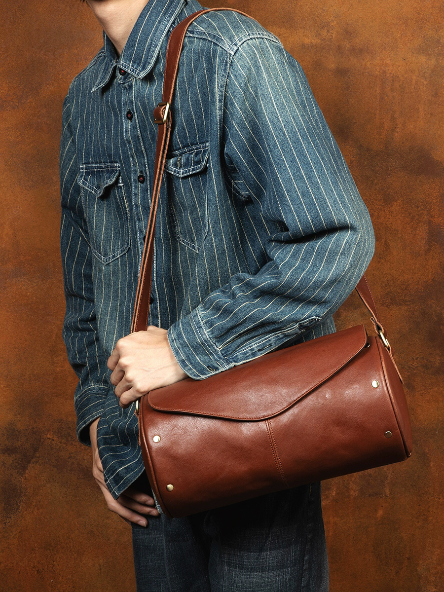 李記 | 原創手工真皮 | 植鞣牛皮い休閒の圓筒包MT293號