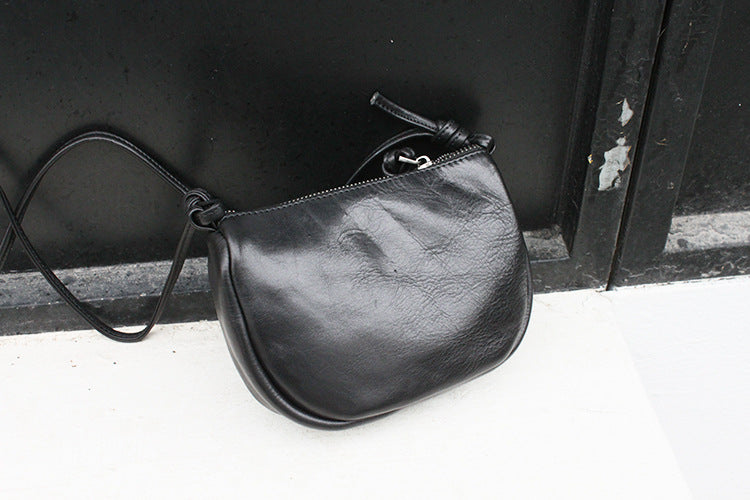 李記 | 原創手工真皮 | 手作製品の復古斜唄小包B637號