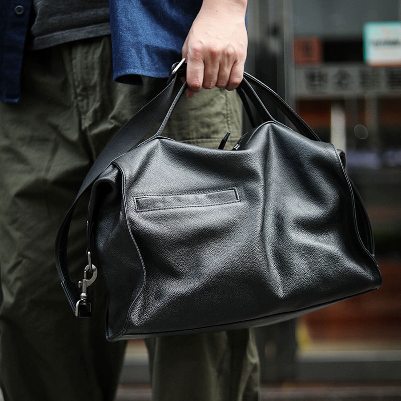 李記 | 原創手工真皮 | 打破老氣沉悶感の差旅包a8263號