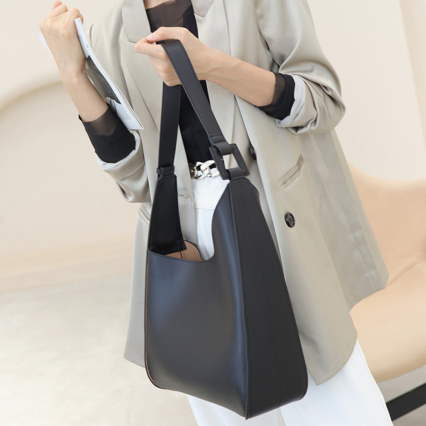 李記 | 原創手工真皮 | 簡単で優雅風范さ純色腋下包cn1613號