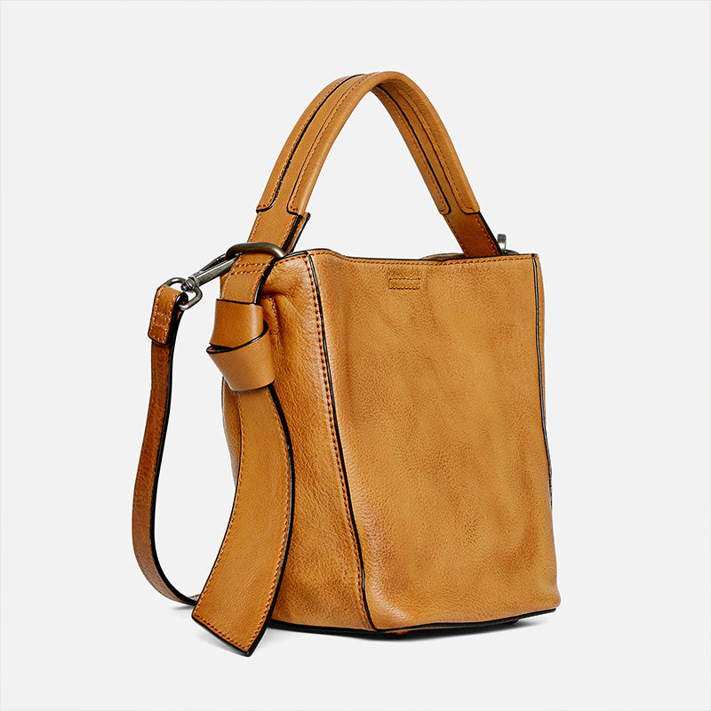 李記 | 原創手工真皮 | 實用ッグ手抓紋みバ水桶包D8759號