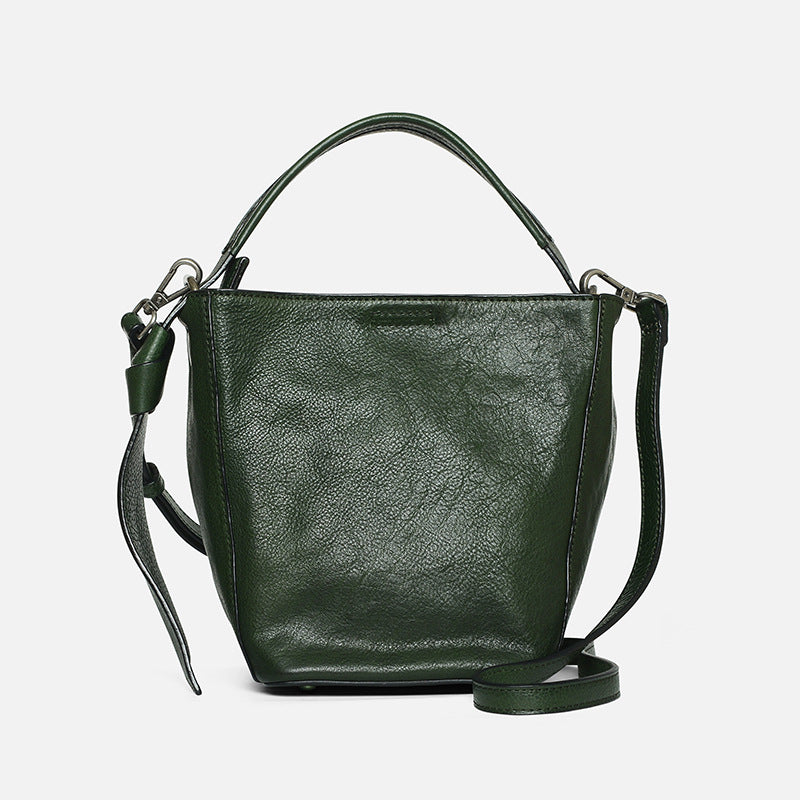 李記 | 原創手工真皮 | 實用ッグ手抓紋みバ水桶包D8759號