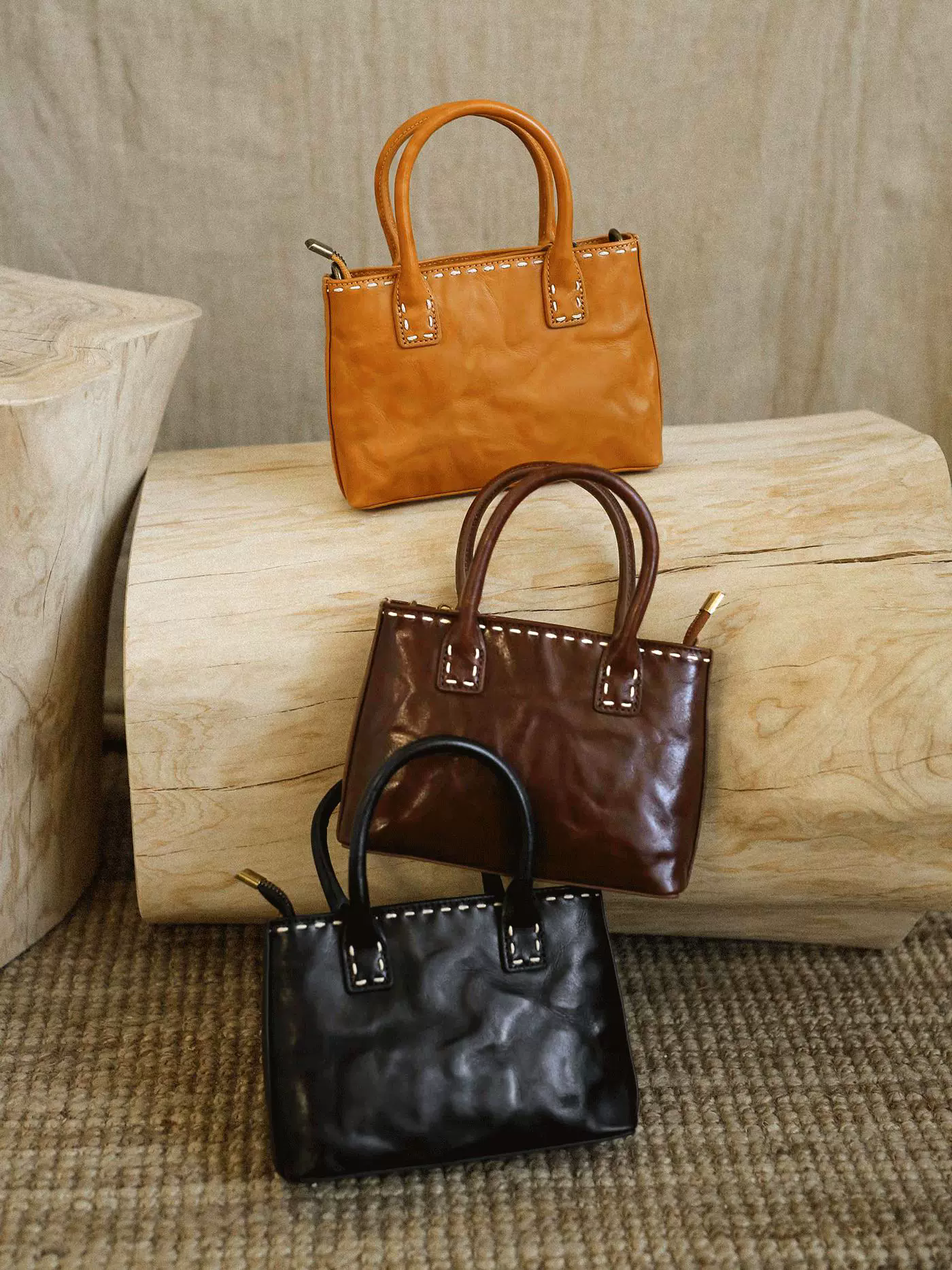 李記 | 原創手工真皮 | 經典グ手抓紋製造の小方包jj6729號