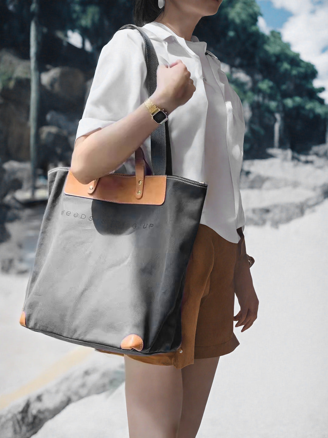 Li Ji | Original handmade leather | Japanese street art foldable shopping bag No. F123