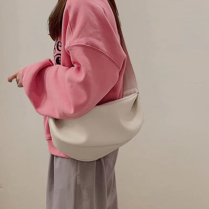 李記 | 原創手工真皮 | 軟軟坍塌隨意的FEEL~~餃子雲朵包v92683號