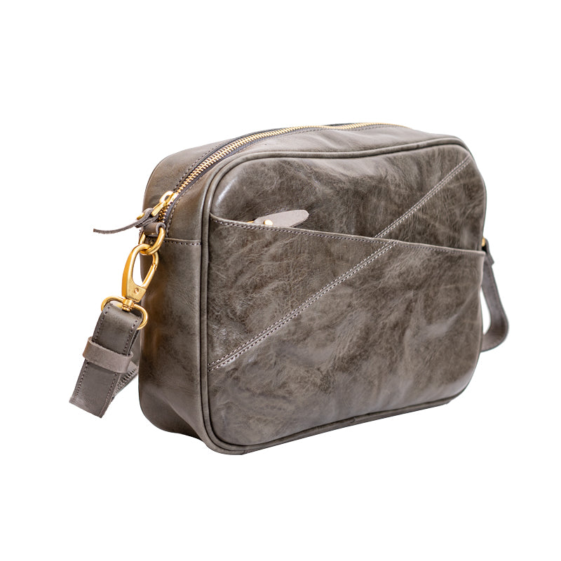 Li Ji | Original handmade leather | Japanese commuter vegetable tanned cowhide crossbody bag D70248