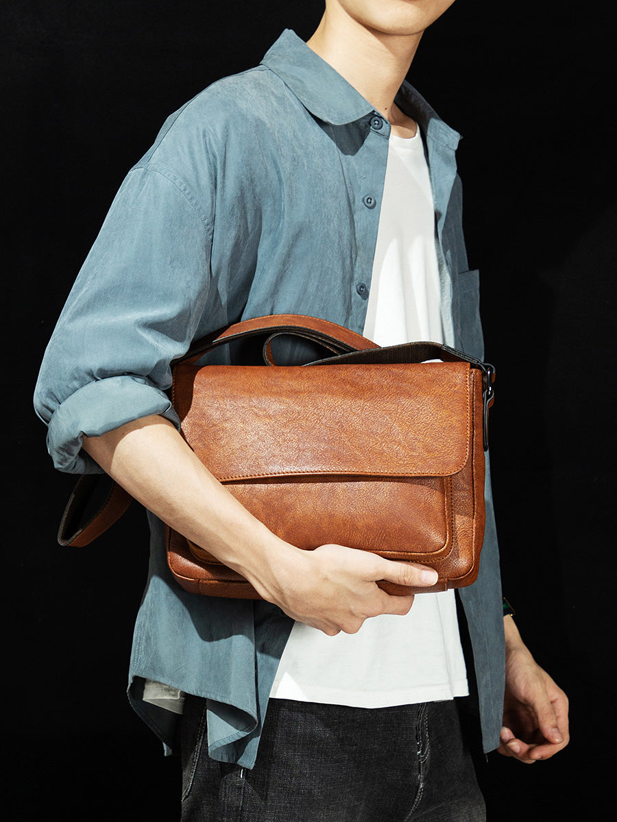 Li Ji | Original handmade leather | Rubbed vegetable tanned leather vintage full leather messenger bag No. M6103