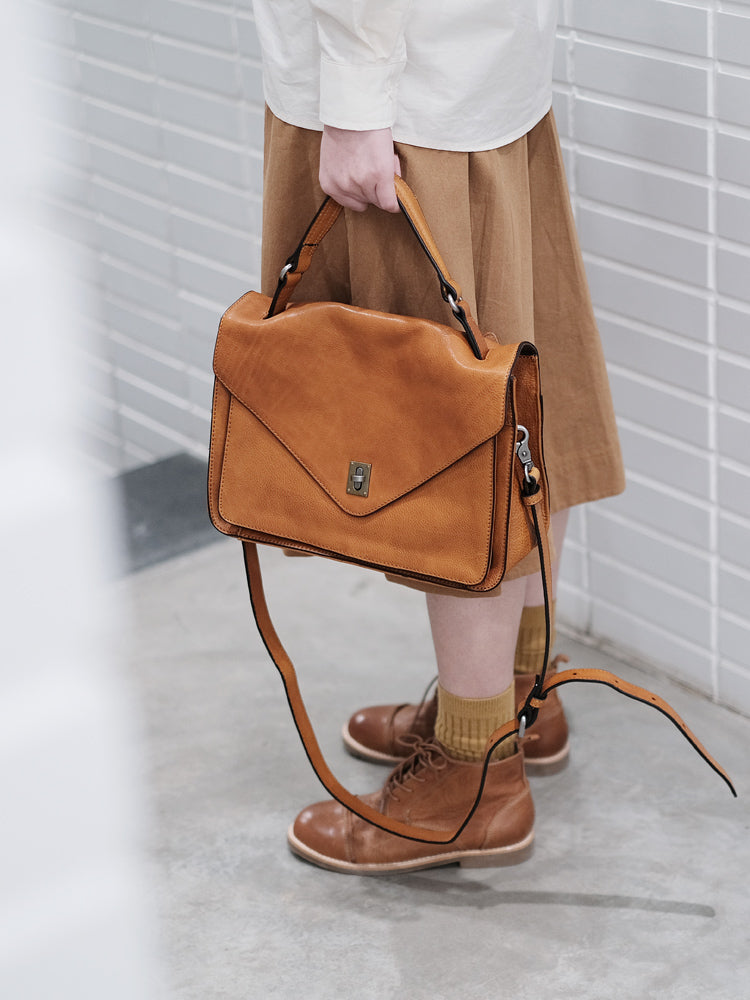 Li Ji | Original leather handmade | Portable briefcase soft leather envelope_First layer cowhide shoulder crossbody bag No. 9146