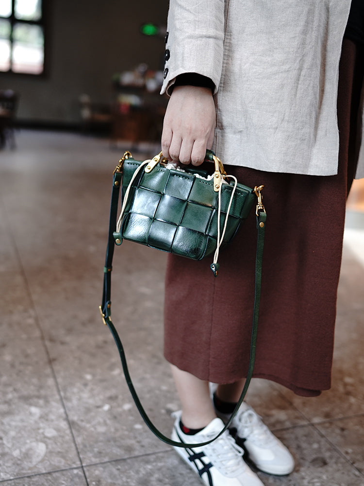 Li Ji | Original handmade | Tanned cowhide drawstring bucket bag No. M1123