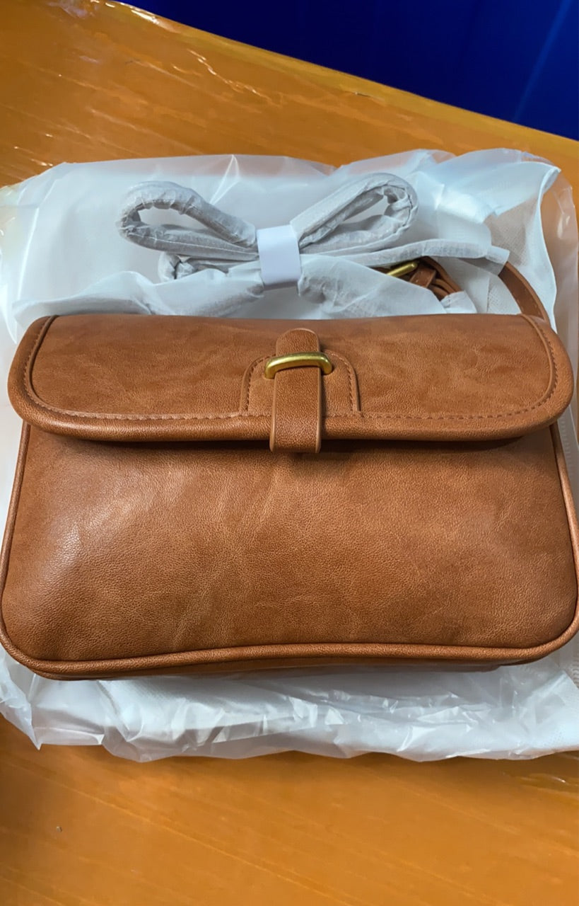 Li Ji | Original handmade genuine leather | Craftsman’s handmade vintage shoulder bag No. D9264 