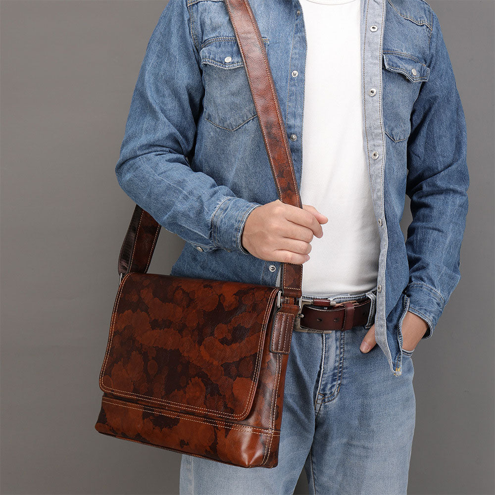 李記 | 原創手工真皮 | 良い手触り翻蓋式肩背包13627號