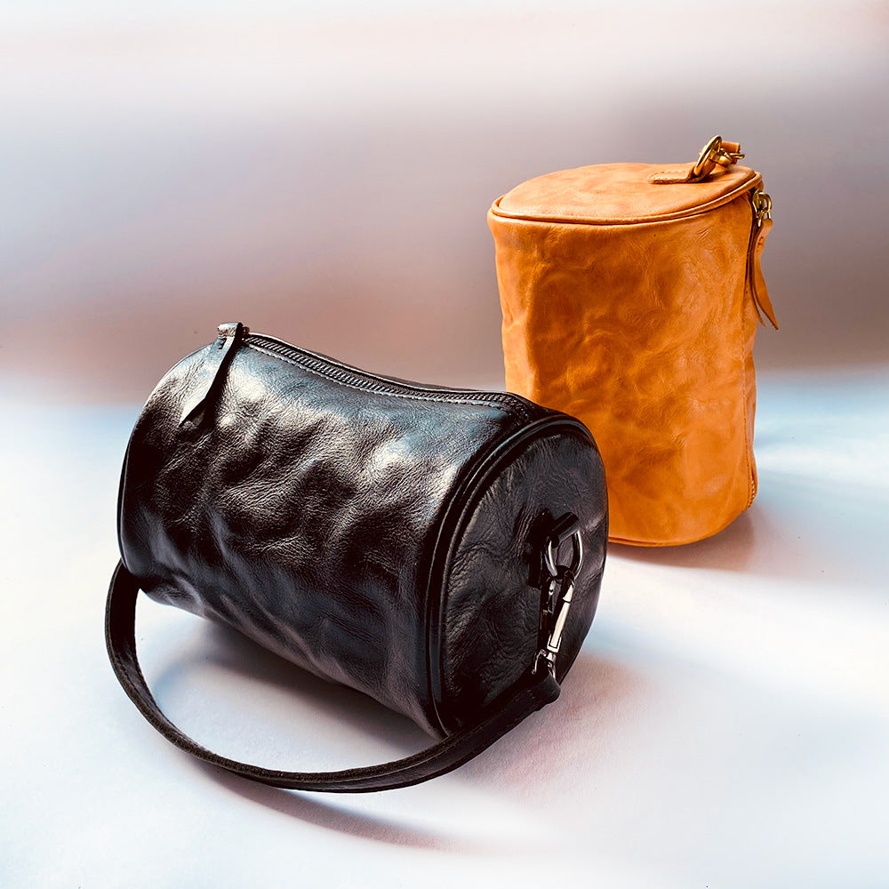 Li Ji | Original handmade leather | French style casual retro cylindrical crossbody bag No. 167