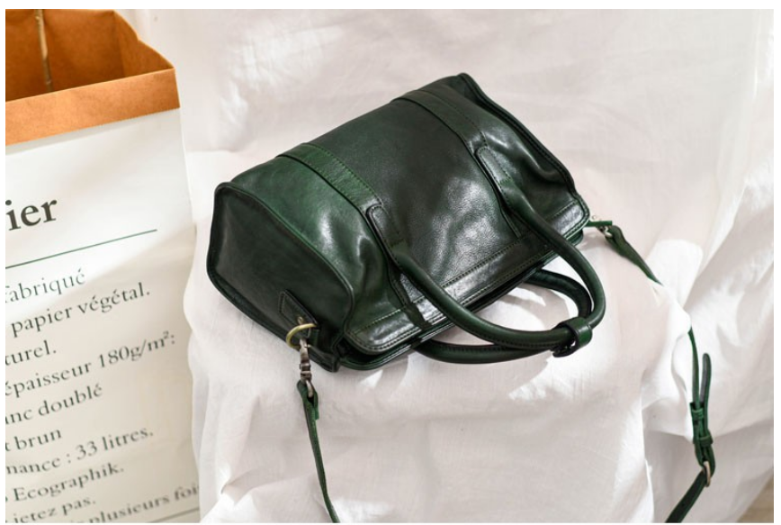 Li Ji | Original handmade genuine leather | Vegetable tan tree paste leather street casual handbag No. 32012 