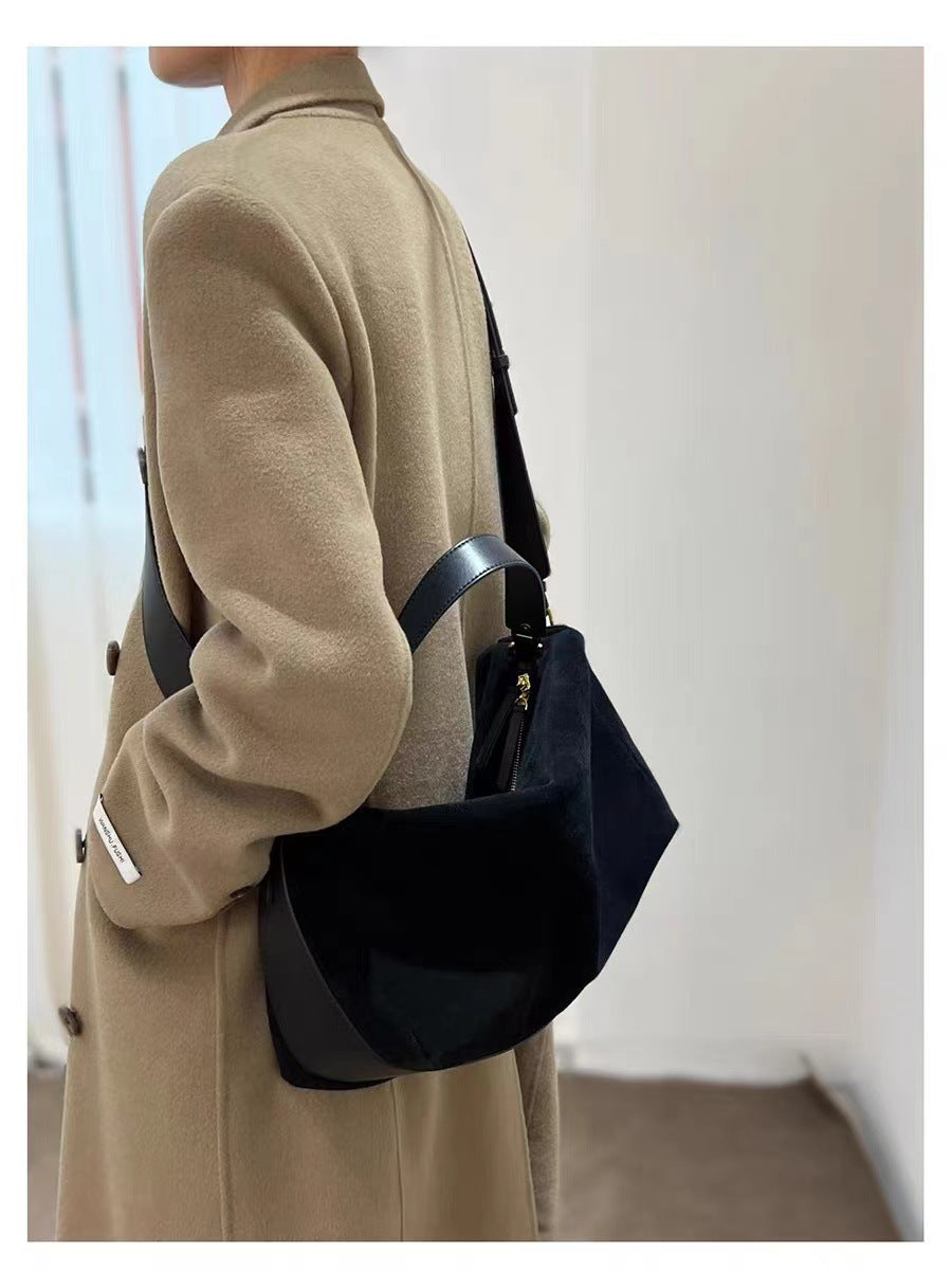 李記 | 原創手工真皮 | 高級感 反絨牛皮革 百搭枕頭包180號