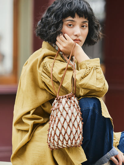 Li Ji |. หนังแท้ทำมือดั้งเดิม |. กระเป๋าใบเล็กทรงเรขาคณิตถักด้วยมือ グ縦. 