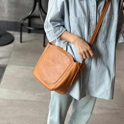Li Ji | Original handmade leather | Japanese simple vegetable tanned leather bucket bag No. 23026 