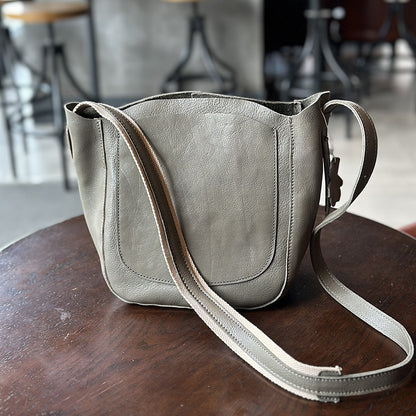 Li Ji | Original handmade leather | Japanese simple vegetable tanned leather bucket bag No. 23026 