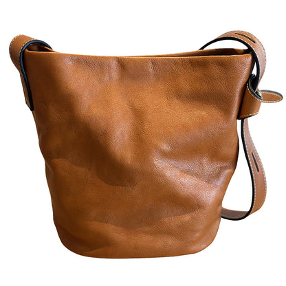 李記 | 原創手工真皮 | 質感が強く休閒で水桶包24009號