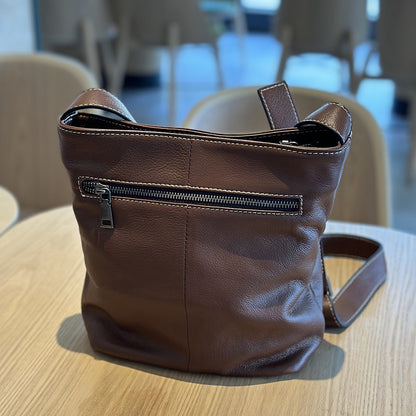 Li Ji |. กระเป๋าสะพายหนังนุ่มลำลองสไตล์ญี่ปุ่น No.24011 