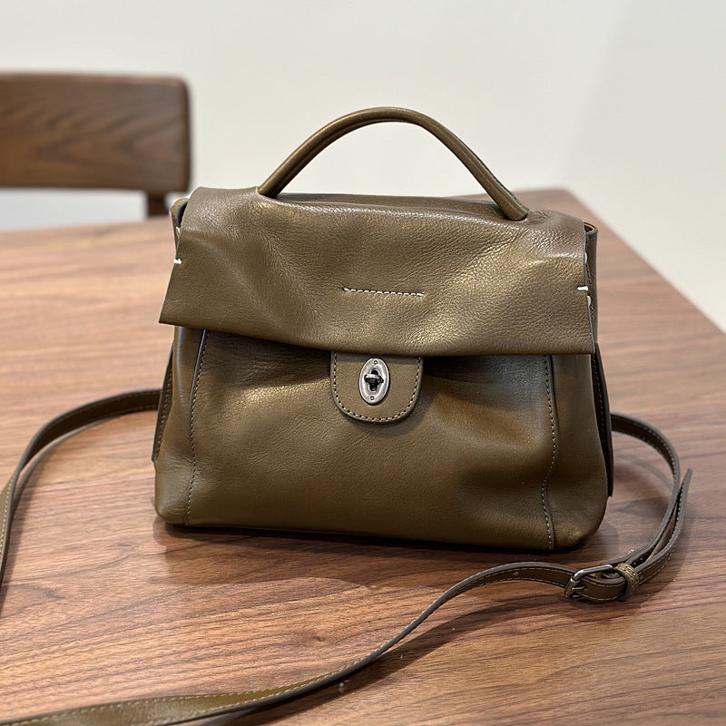 Li Ji | Original handmade genuine leather | European and American first-layer tree paste leather messenger bag No. 24023 