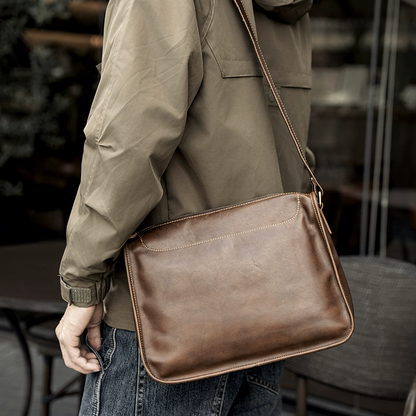 李記 | 原創手工真皮 | 經典配色不挑衣の斜唄包240604號