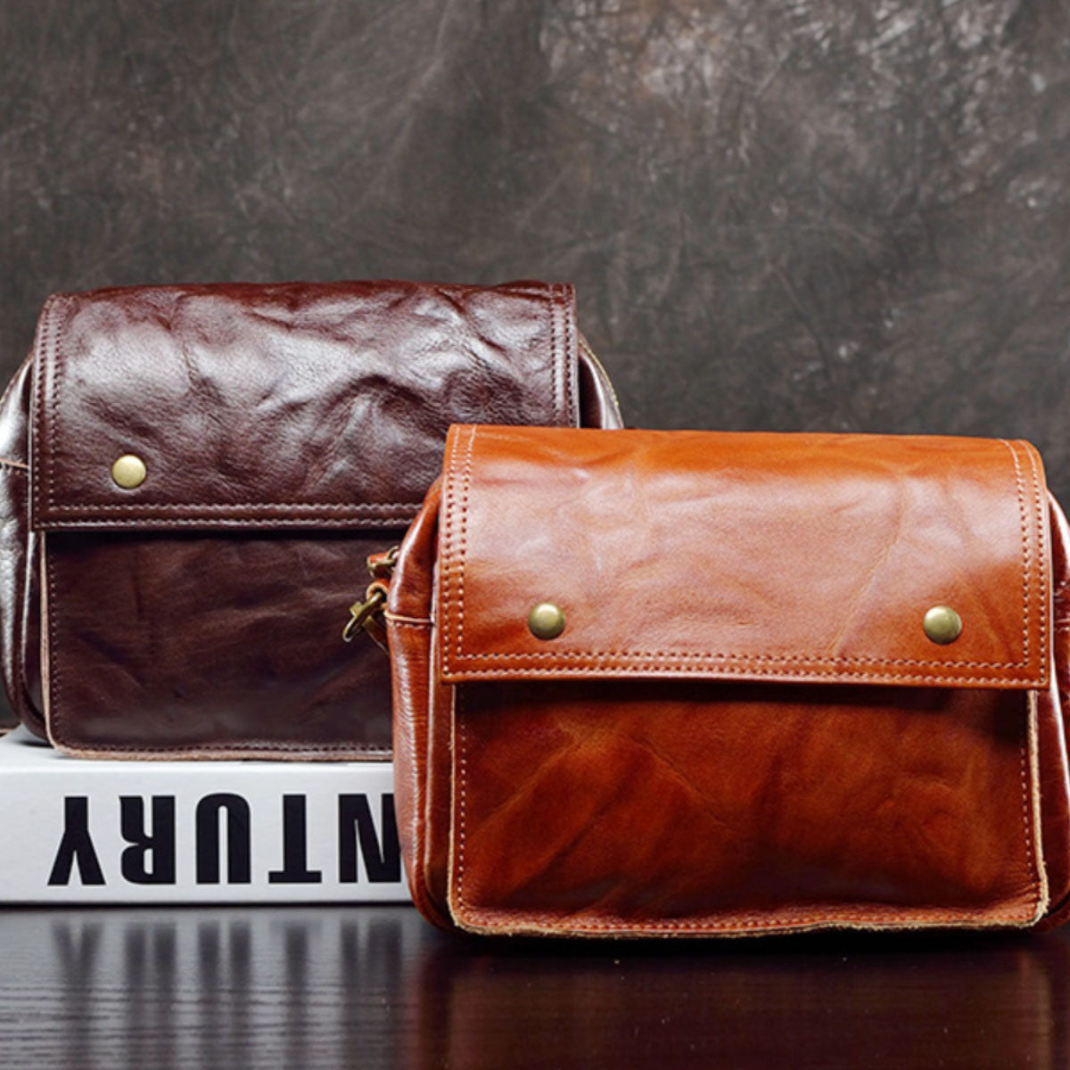 李記 | 原創手工真皮 | 韓版が手作業で街頭斜唄包24D46號