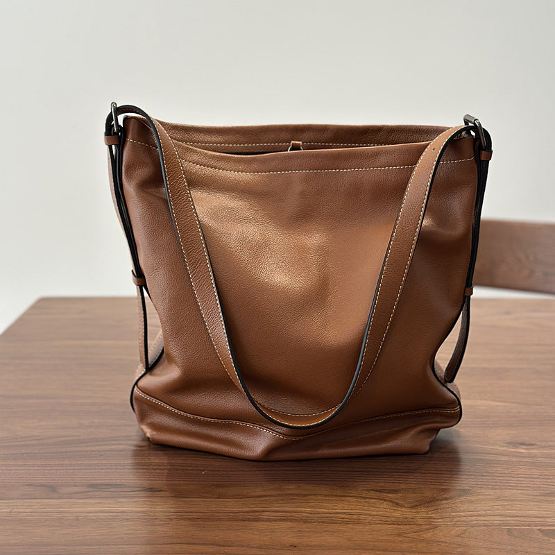 李記 | 原創手工真皮 | 質感が自然に大容量肩唄包25033號