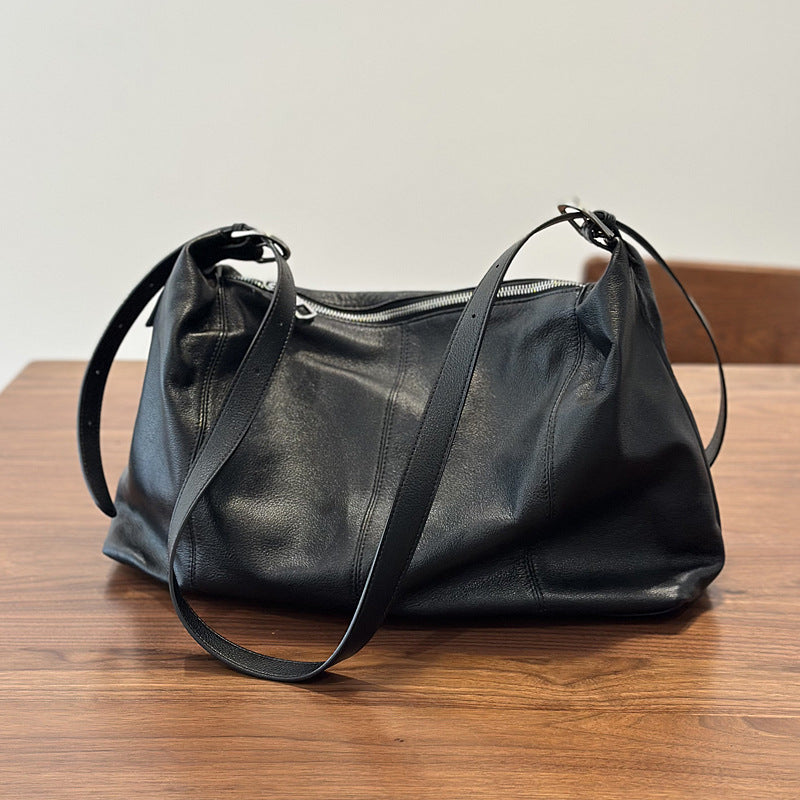 李記 | 原創手工真皮 | 大容量休閒設計の斜唄包26004號