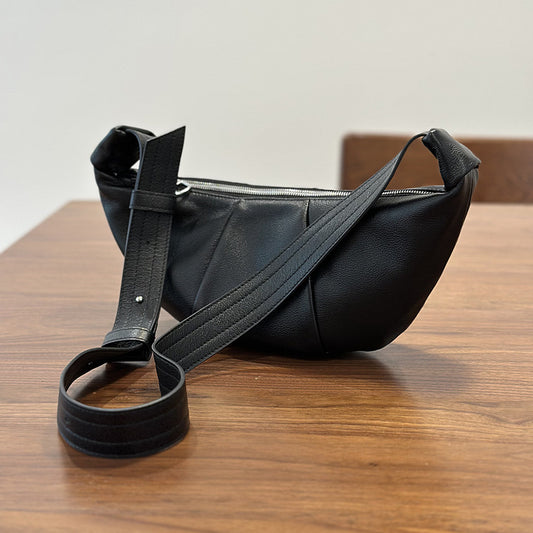 李記 | 原創手工真皮 | 極簡啞光黑~月牙包26021號