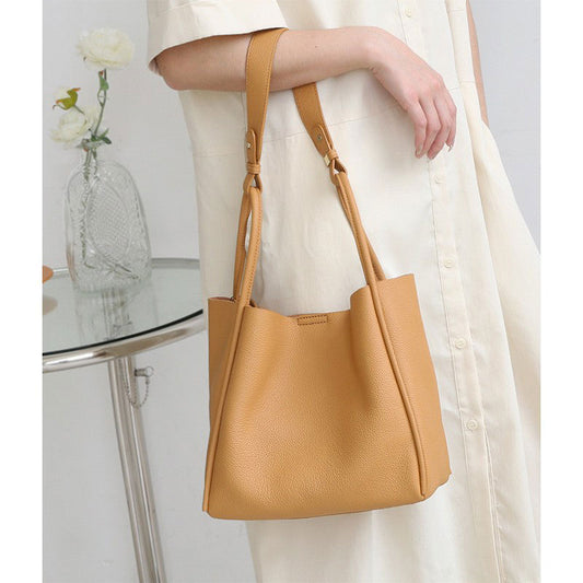 李記 | 原創手工真皮 | 軟糯糯の休閒簡約真皮水桶包5126號