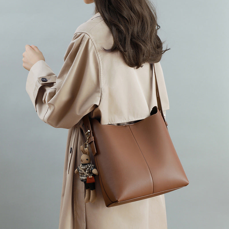 李記 | 原創手工真皮 | 扁桶型~厚實韌性大の水桶包5345號