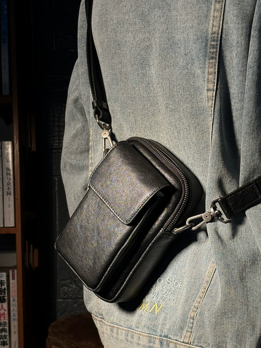 李記 | 原創手工真皮 | 縦型カ本革の便捷小垮包5679號