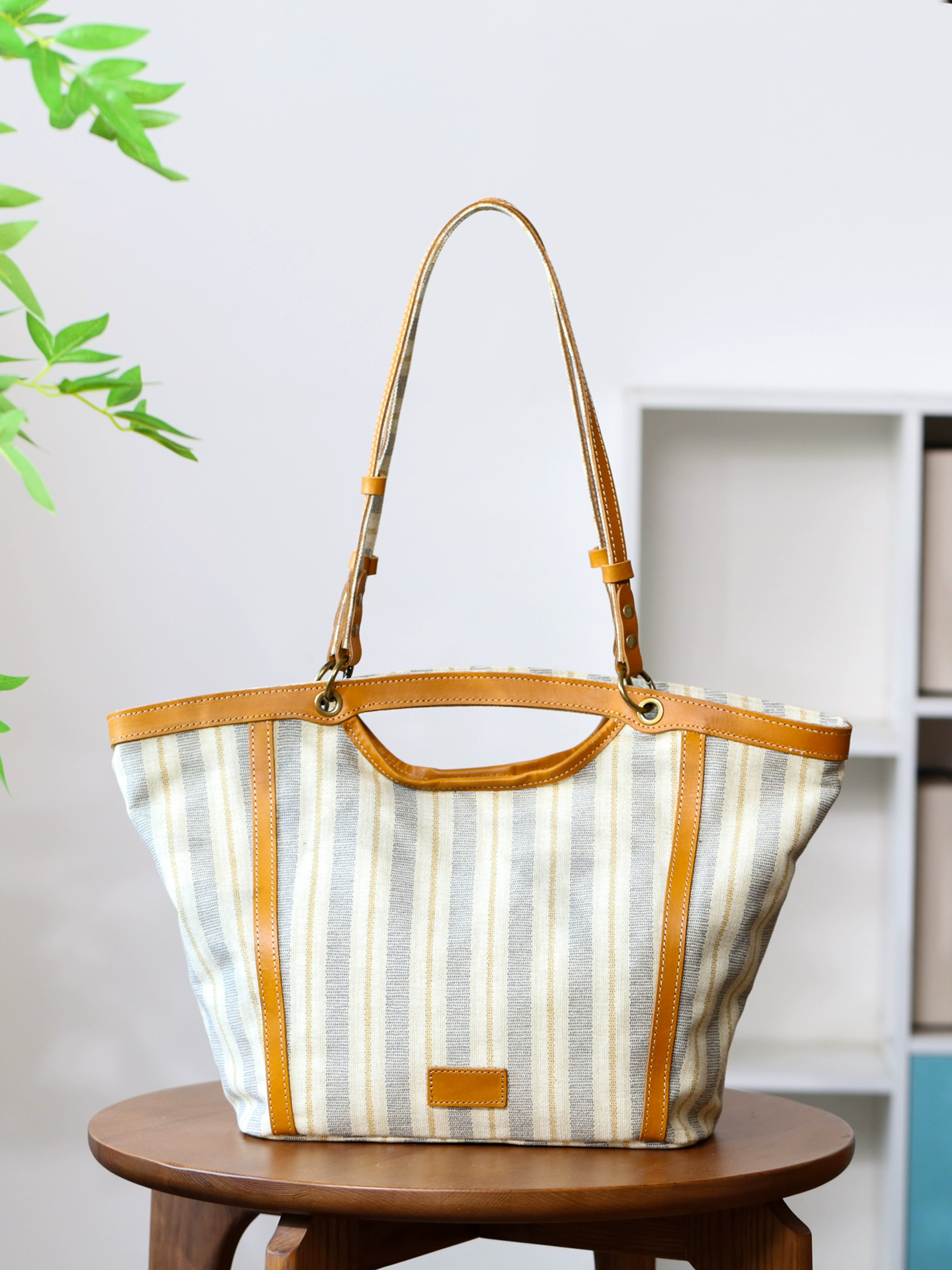 李記 | 原創手工真皮 | 日常通勤好看又好搭の帆布配牛皮包57107號