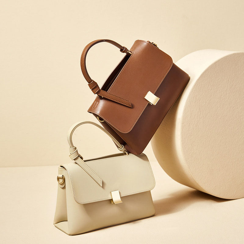 李記 | 原創手工真皮 | 歳月が沈殿し質感凹型の斜唄包61027號