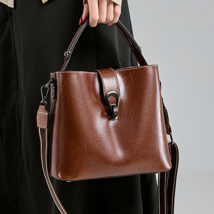 李記 | 原創手工真皮 | 色澤飽滿手感好便於打理の油蠟皮包66817號