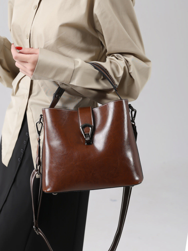 李記 | 原創手工真皮 | 色澤飽滿手感好便於打理の油蠟皮包66817號